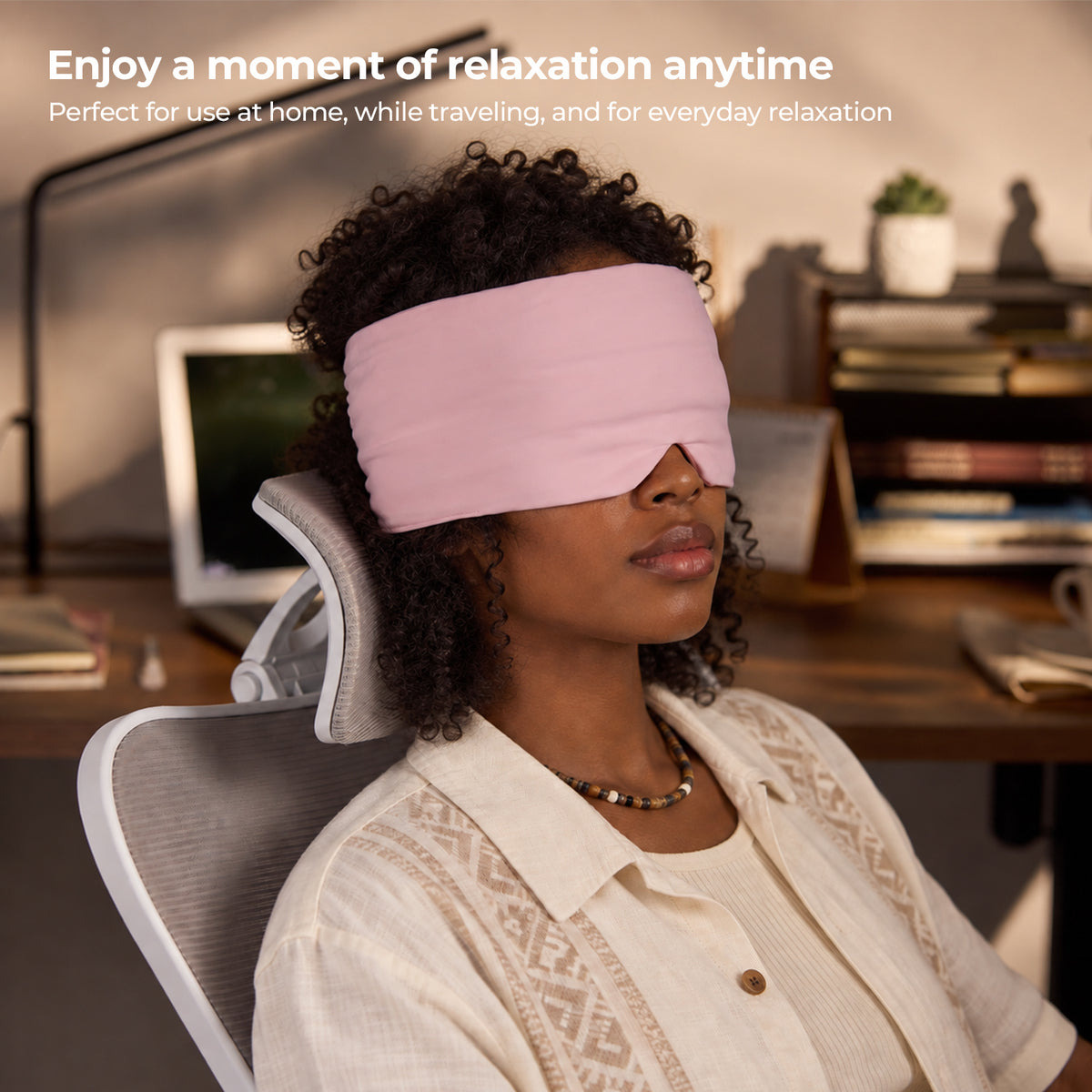 Weighted Eye Mask with Reversible Cool and Fleece Sides - Pink