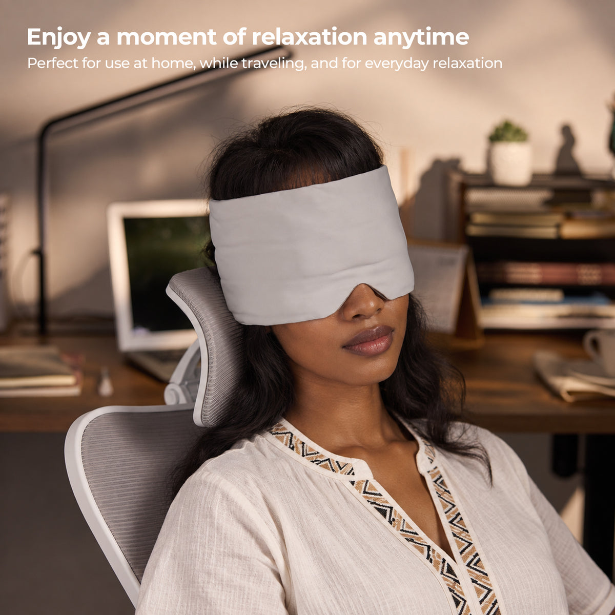 Weighted Eye Mask with Reversible Cool and Fleece Sides - Grey