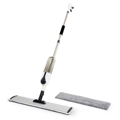 360° Swivel Spray Mop with 2 Microfibre Pads