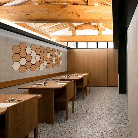 Hexagonal Soundproof Wall Panels - 4 Pack