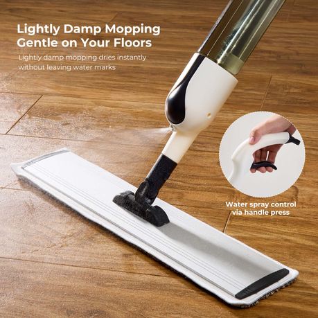 360° Swivel Spray Mop with 2 Microfibre Pads