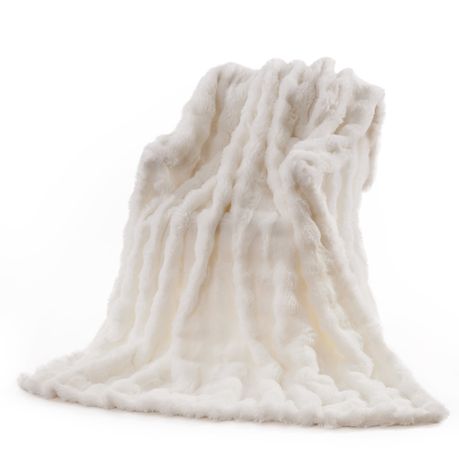 Faux Rabbit Fur Blanket 2m Heavy Thick Plush Bedroom Lounge Decor
