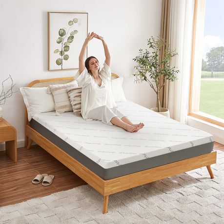 Cooling Gel Memory Foam Mattress Topper - Queen