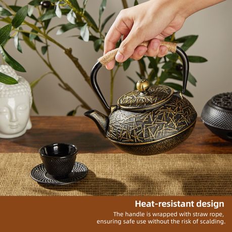 900ml Black & Gold Cast Iron Teapot
