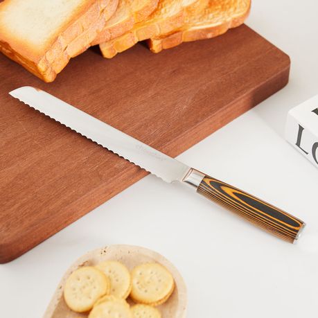 Damascus Steel Serrated Bread Knife | 32cm | VG-10 Steel