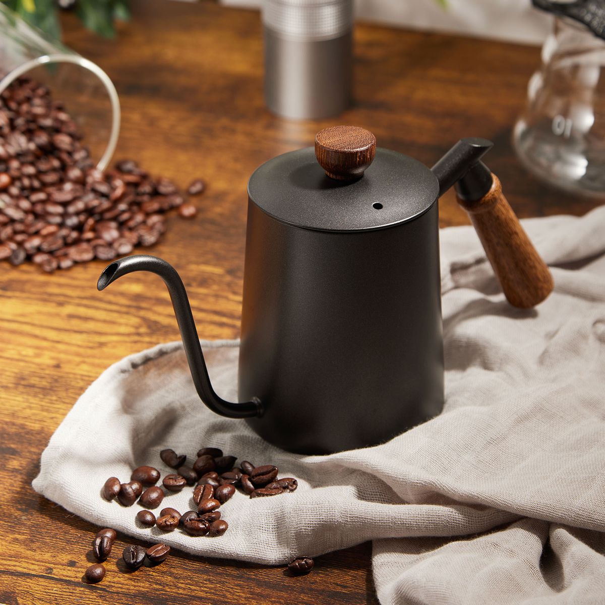 600ml Gooseneck Coffee Kettle Matte Black & Wood Pour Over Brewer